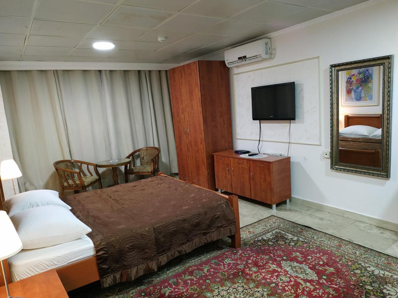 Hotel Rothschild 37 Bat Yam Extérieur photo