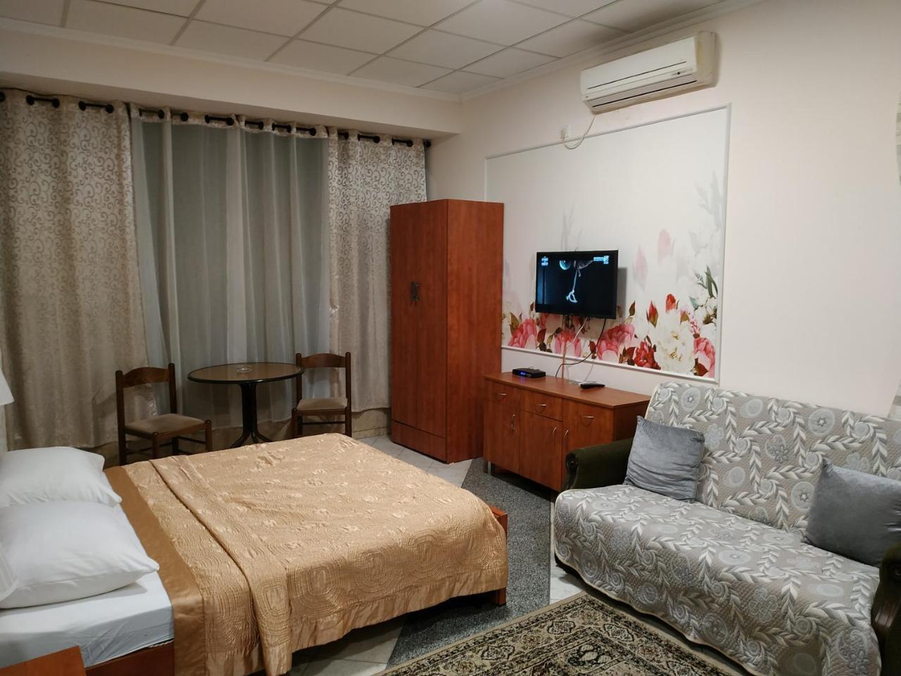 Hotel Rothschild 37 Bat Yam Extérieur photo